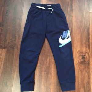 Boys Air Jordan  joggers. Size Small 8-10 yrs